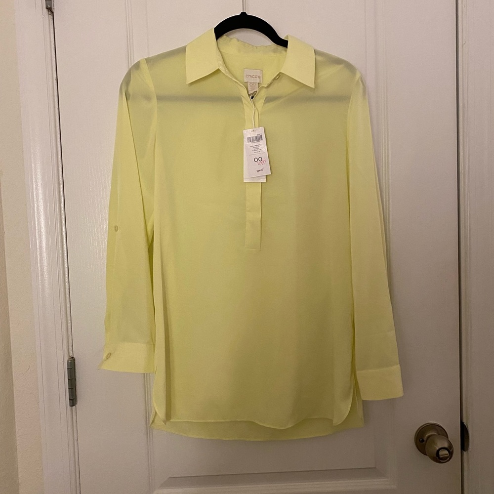 Chico’s Simply Irresistible Shanelle Blouse-Pale Soft Lime Size 00 (XS)